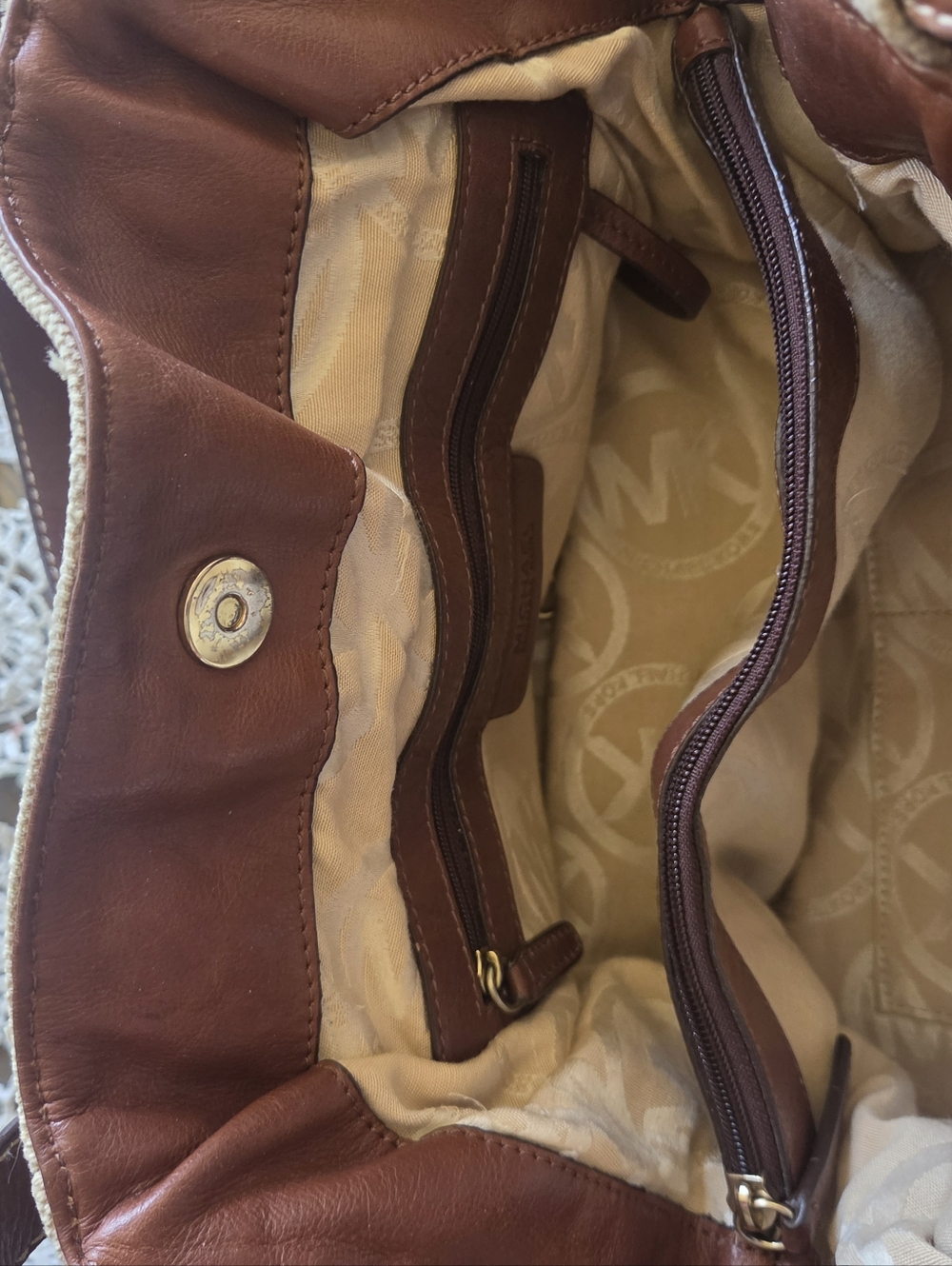 Michael Kors VTG. Drawstring Converse Sh.Bag. 💛🧡 - Picture 3 of 10